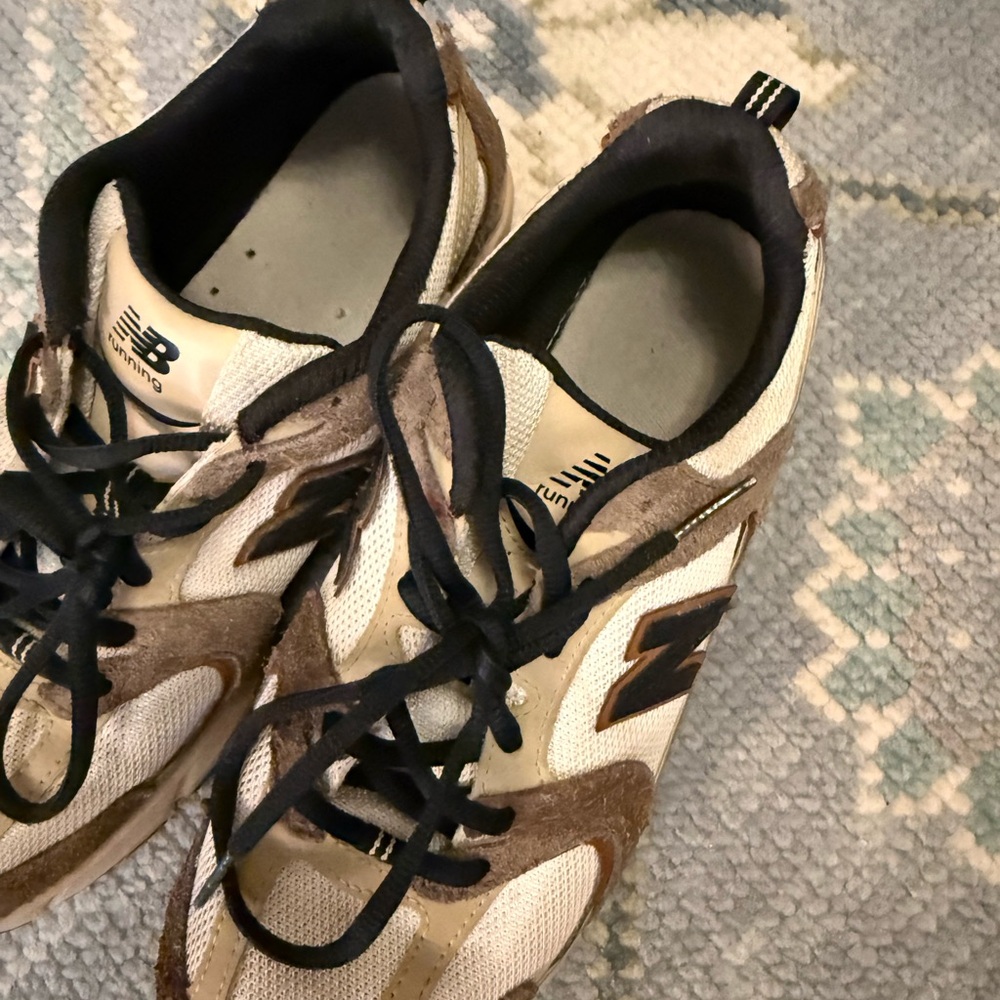New Balance 530 Sneakers in Beige and Brown - Picture 4 of 5